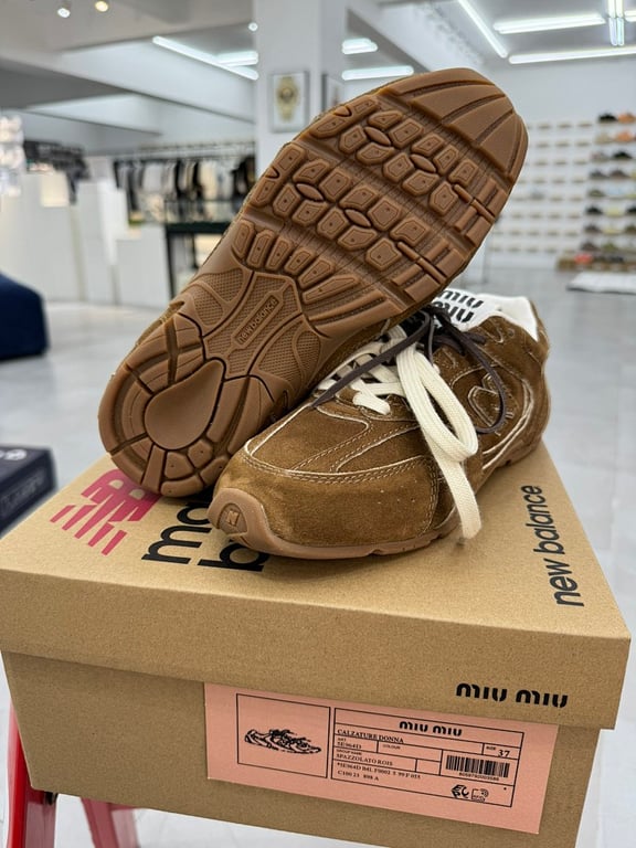 Miu Miu x New Balance 530 Brown Suede - 2