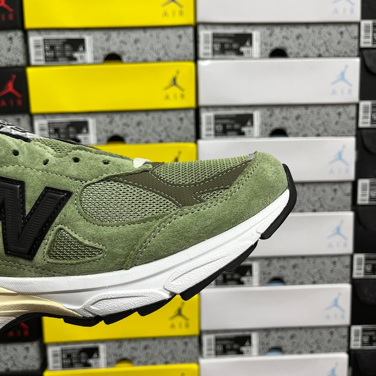 New Balance 990v3 Grass Green - 7
