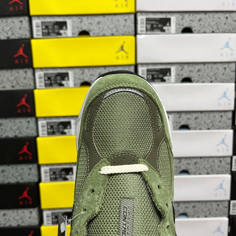 New Balance 990v3 Grass Green - 8