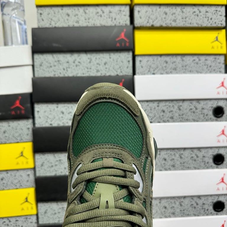 Asics Gel-NYC Green (1203A739-300) - 9