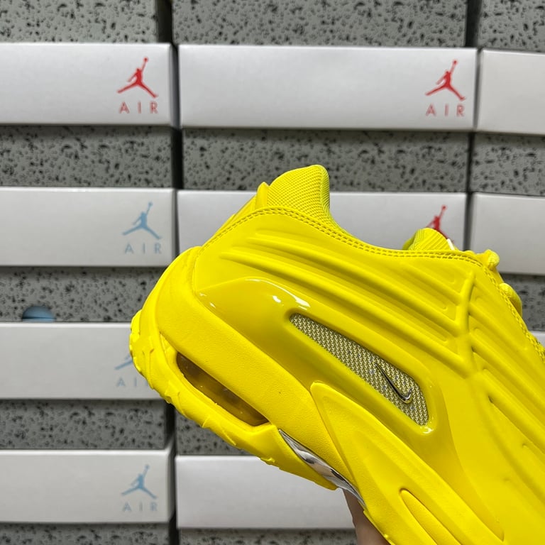 Nike NOCTA Hot Step 2 Opti Yellow - 7