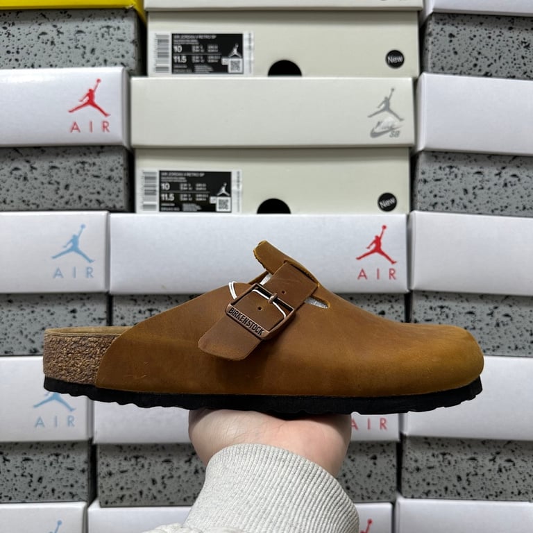 Birkenstock Boston Clogs Dark Brown - 8