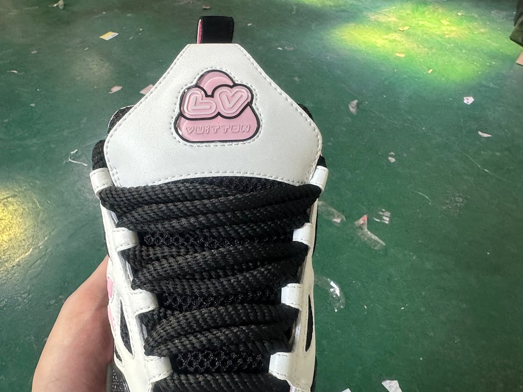Louis Vuitton Skate Sneaker Black White Pink - 4