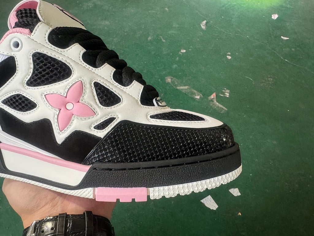 Louis Vuitton Skate Sneaker Black White Pink - 6