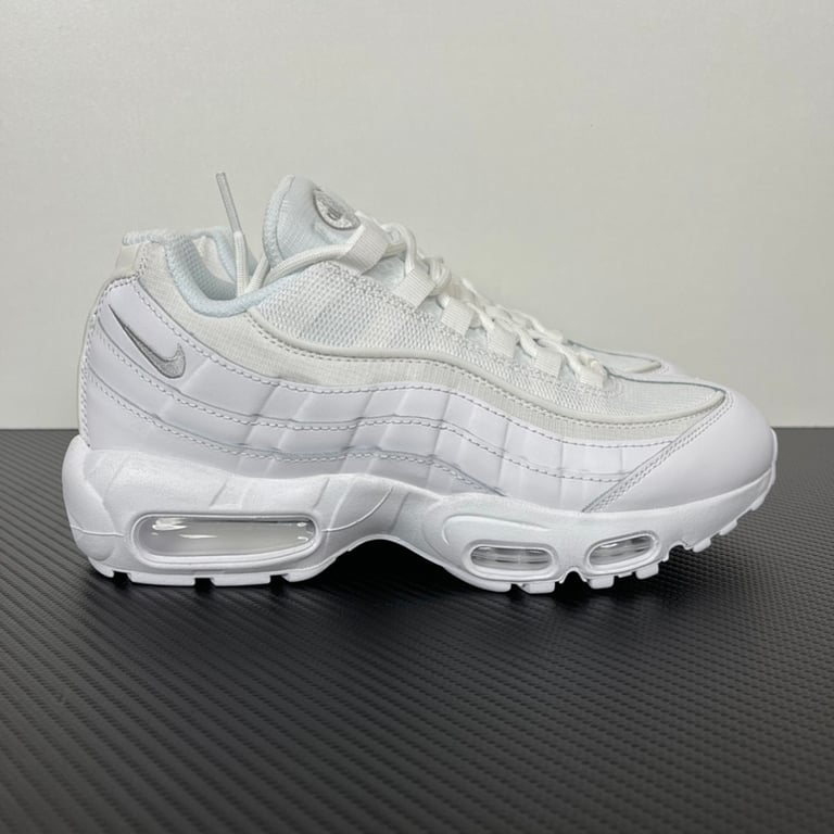 Nike Air Max 95 Triple White
