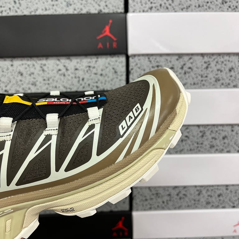 Salomon XT-6 Recut Wren Kangaroo Vanilla Ice - 8