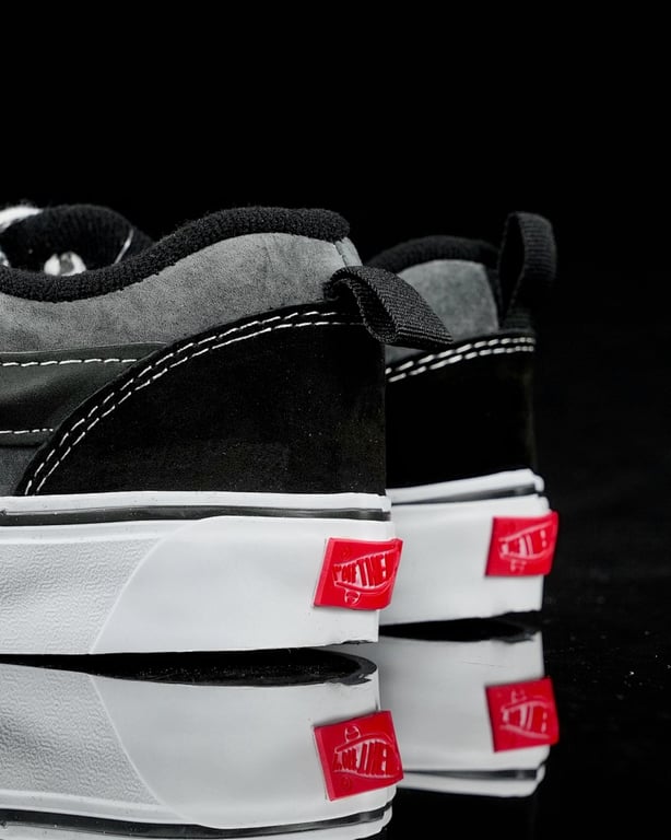 Vans Knu Skool Black Grey White - 4