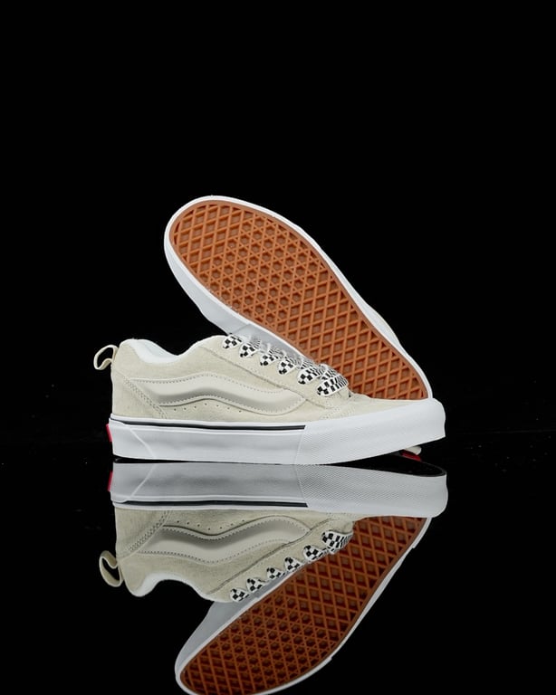 Vans Knu Skool Off-White Black - 6