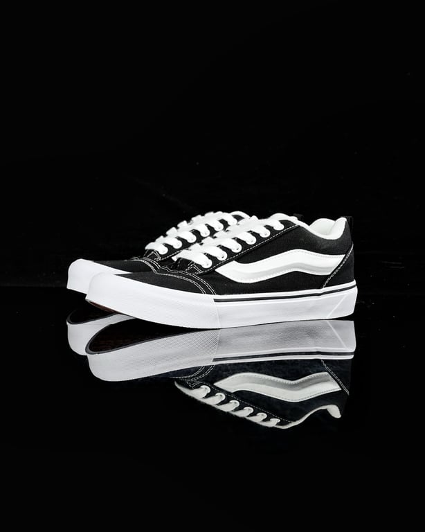 Vans Knu Skool Black White - 10
