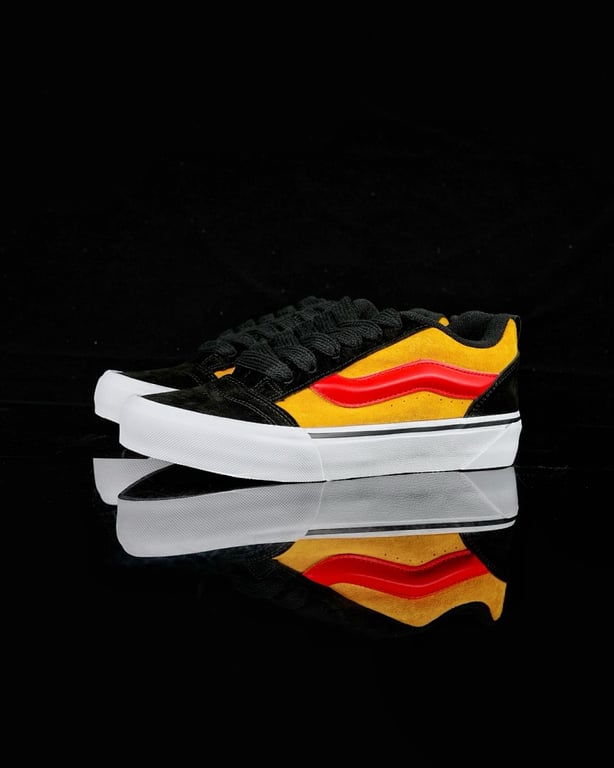 Vans Knu Skool Black Yellow Red - 10