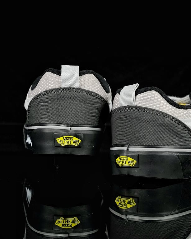 Vans Knu Skool Black Grey Lightning - 3