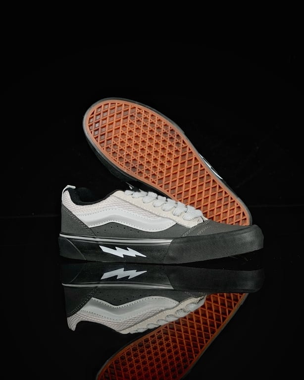 Vans Knu Skool Black Grey Lightning - 6