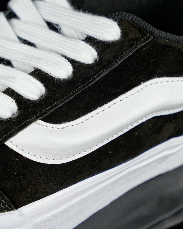 Vans Knu Skool Black White Pearl Studded - 7