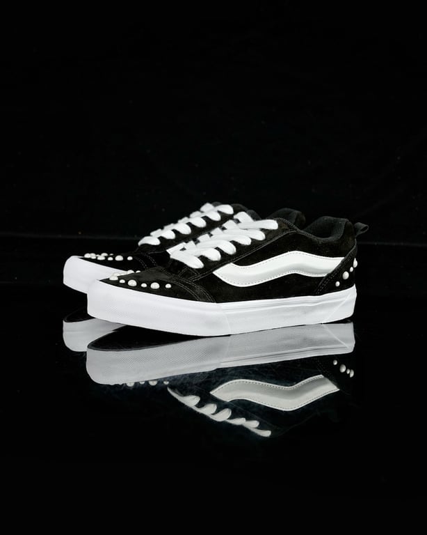 Vans Knu Skool Black White Pearl Studded - 10