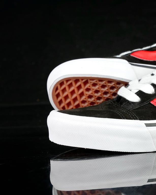 Vans Knu Skool Black Red - 2