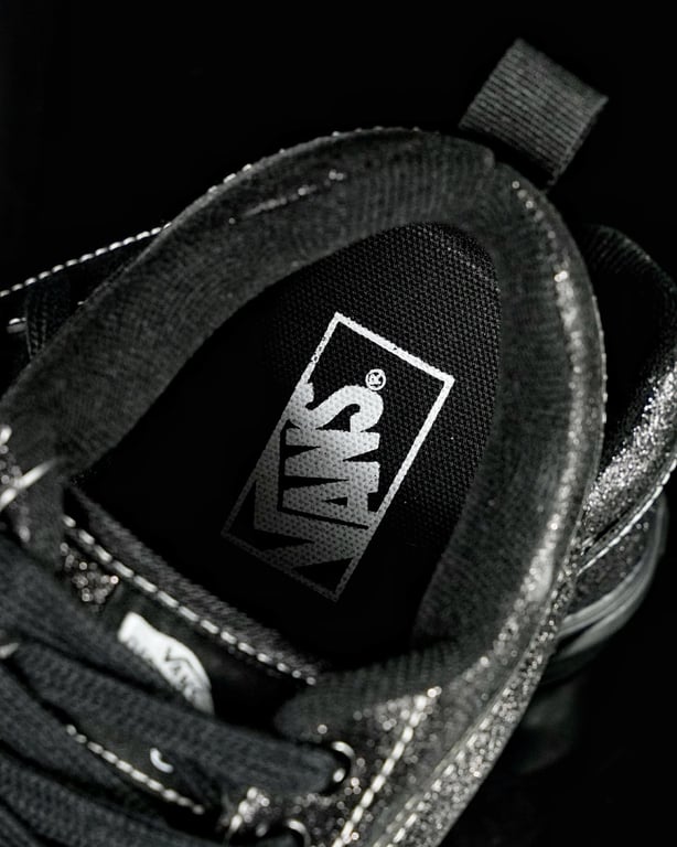Vans Knu Skool Pearlescent Black - 5