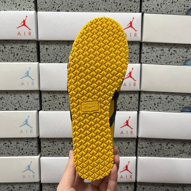 Onitsuka Tiger Mexico 66 Yellow Black - 3