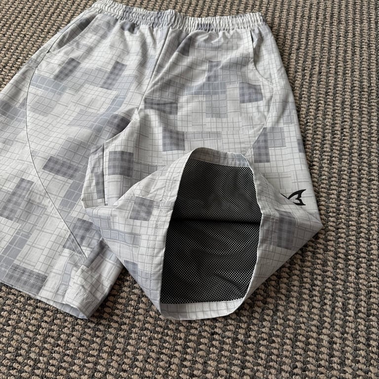 Mertra Geometric Grid Shorts - 6