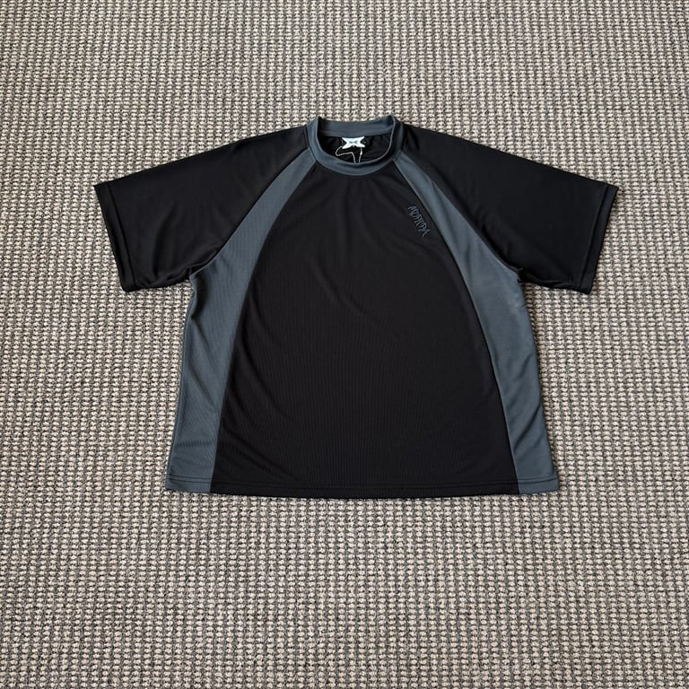 Mertra Contrast Panel T-Shirt Black/Grey