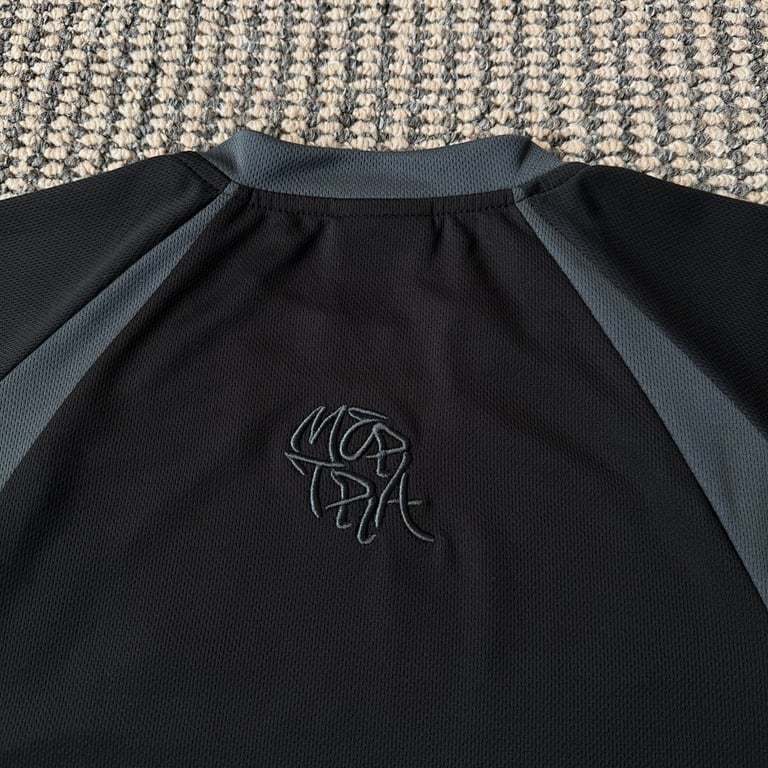 Mertra Contrast Panel T-Shirt Black/Grey - 12