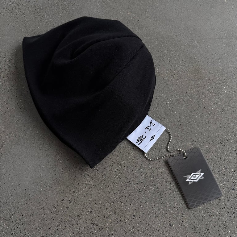 Mertra Graphic Beanie - 9