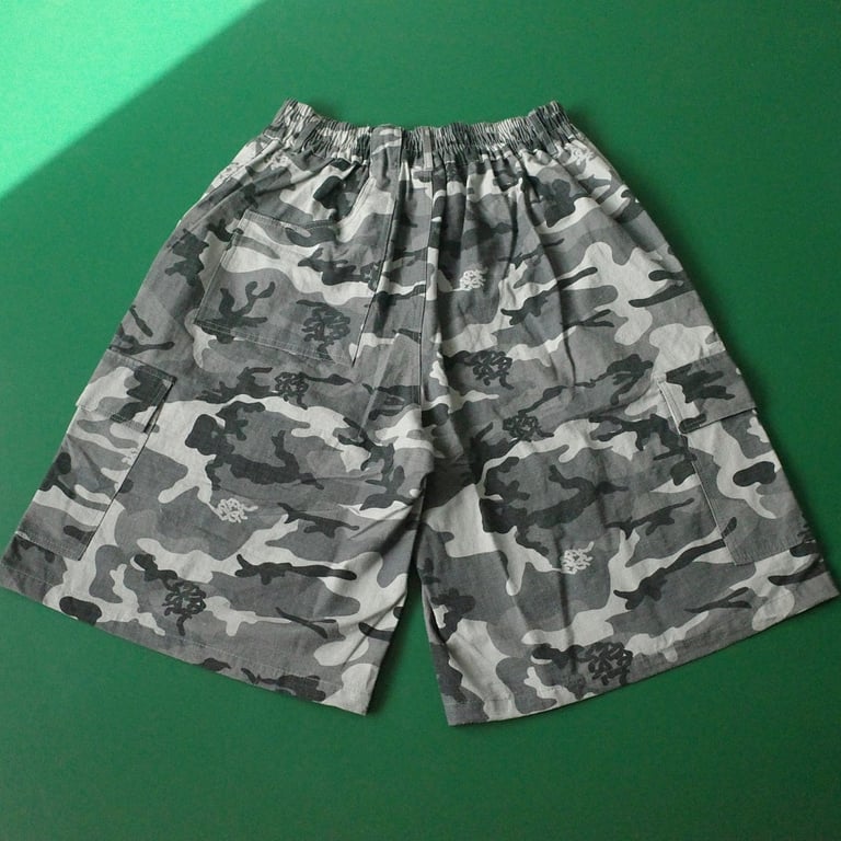Mertra Camo Cargo Shorts - 29