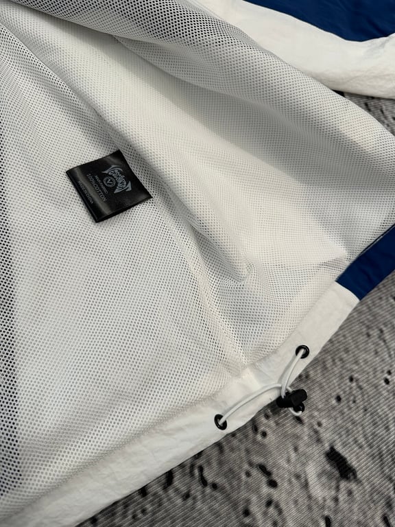 Vescartes Double Lion Legion Windbreaker Blue/White - 10