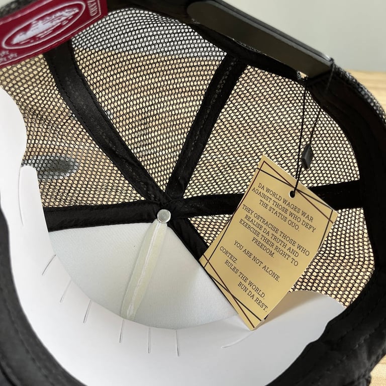 Corteiz Alcatraz Trucker Cap - 33