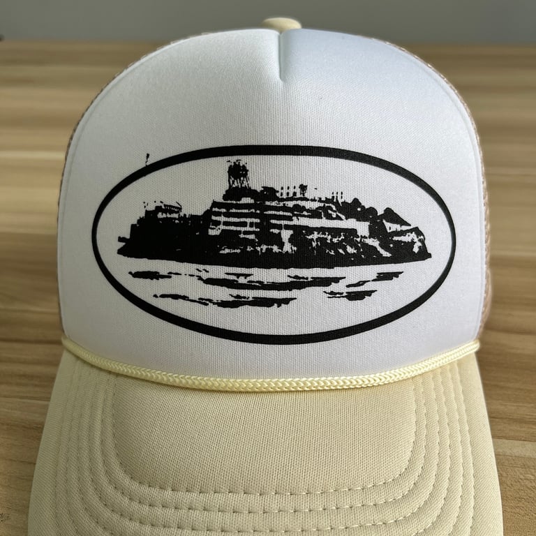 Corteiz Alcatraz Trucker Cap - 39