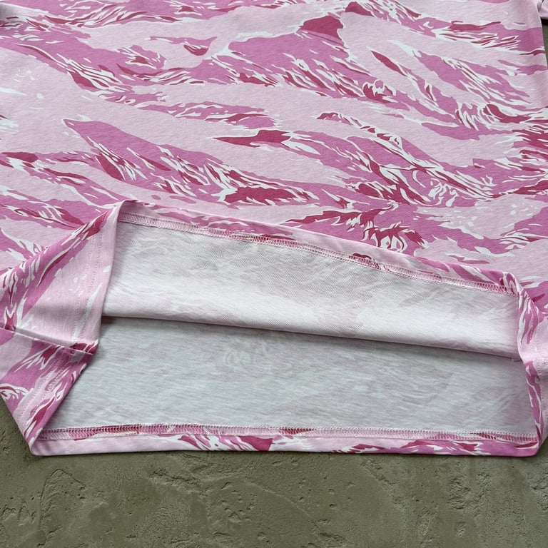 Corteiz Island Puff Print T-Shirt Pink Tiger Camo - 11