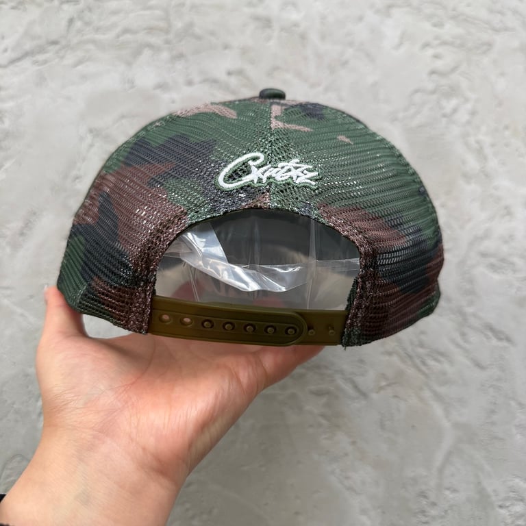 Corteiz Alcatraz Print Trucker Hat Woodland Camo - 11