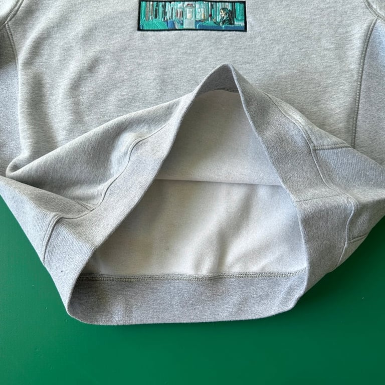Derschutze Embroidered Graphic Crewneck Grey - 14