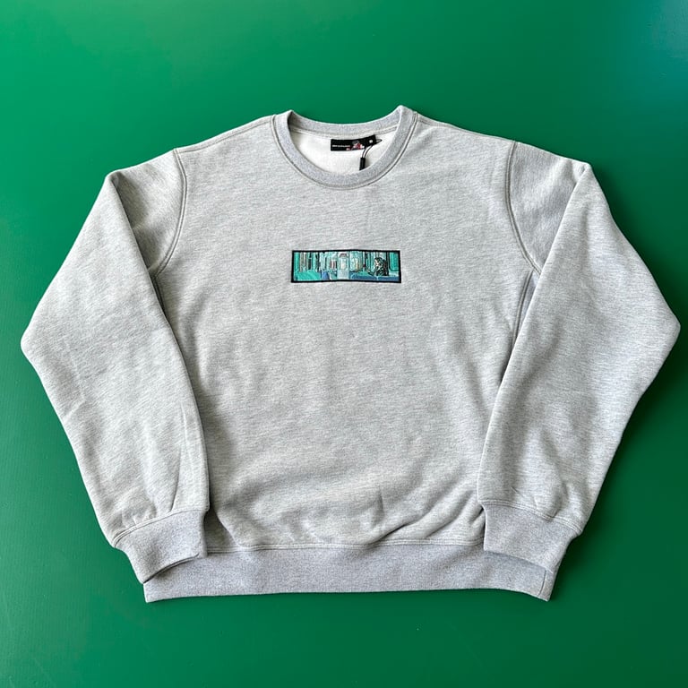 Derschutze Embroidered Graphic Crewneck Grey - 4
