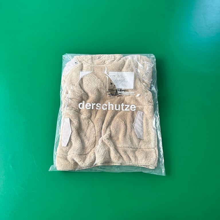 Derschutze Embroidered Fleece Hoodie Beige - 2