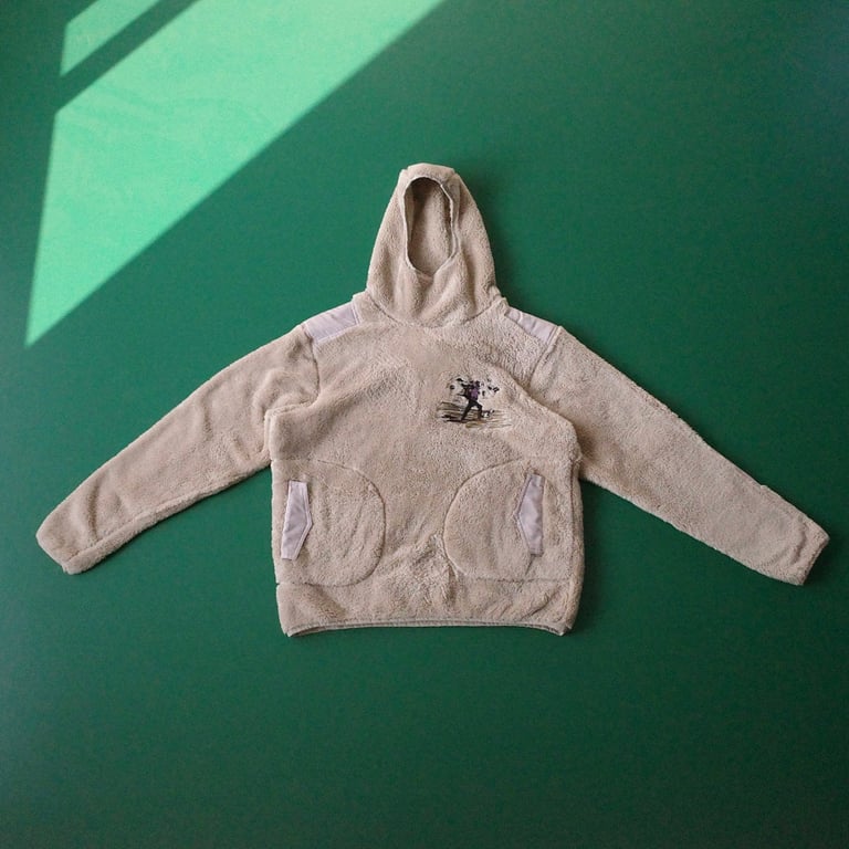 Derschutze Embroidered Fleece Hoodie Beige