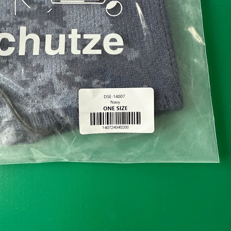 Derschutze Graphic Knit Beanie - 13