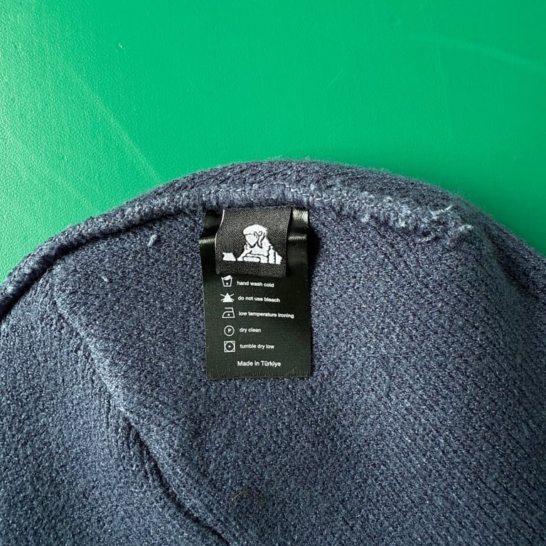 Derschutze Graphic Knit Beanie - 22