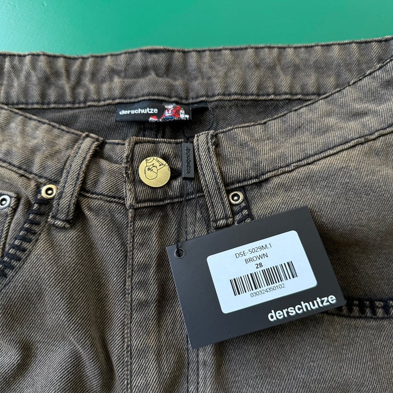 Derschutze Embroidered Jorts Light Brown - 17