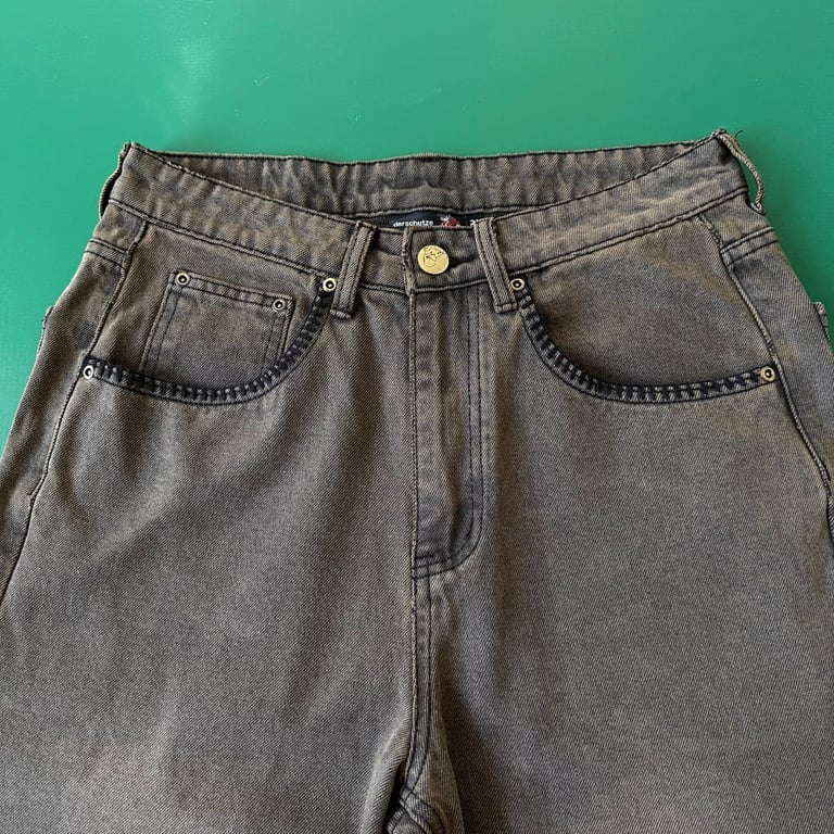 Derschutze Embroidered Jorts Light Brown - 10