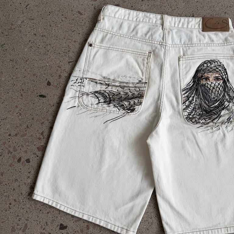Derschutze Embroidered Denim Shorts Off White - 25