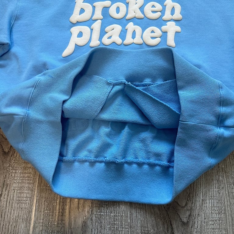 Broken Planet University Blue Set - 17