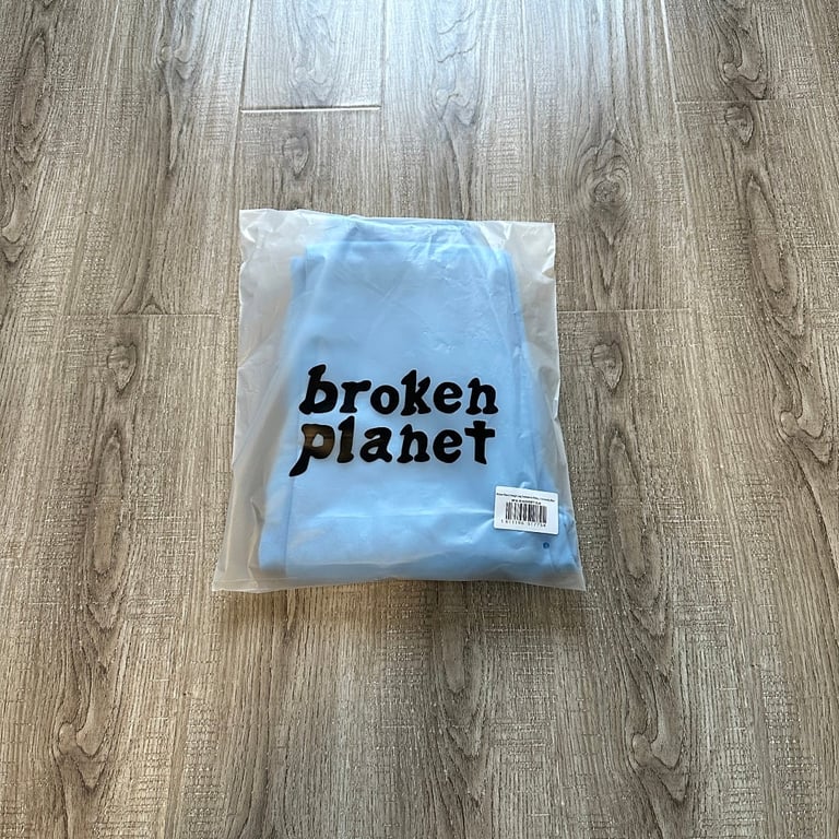 Broken Planet University Blue Set - 23