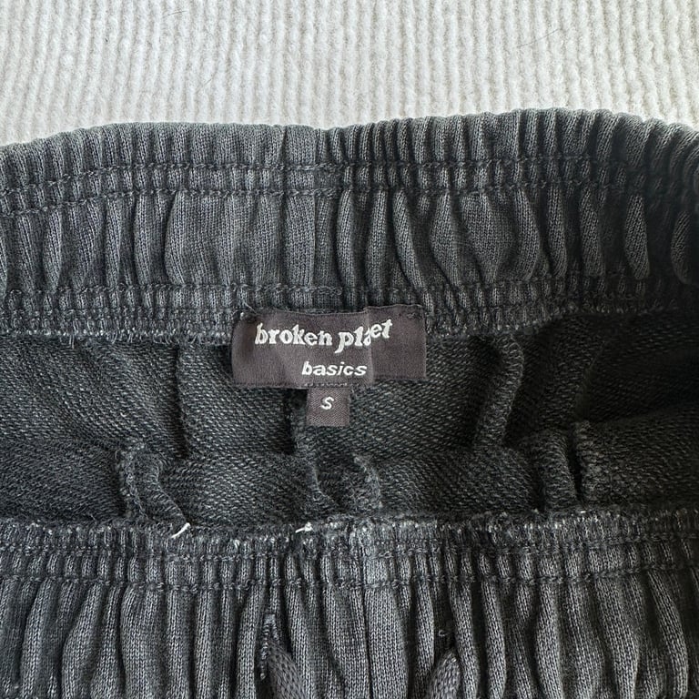 Broken Planet Washed Soot Basic Shorts - 15