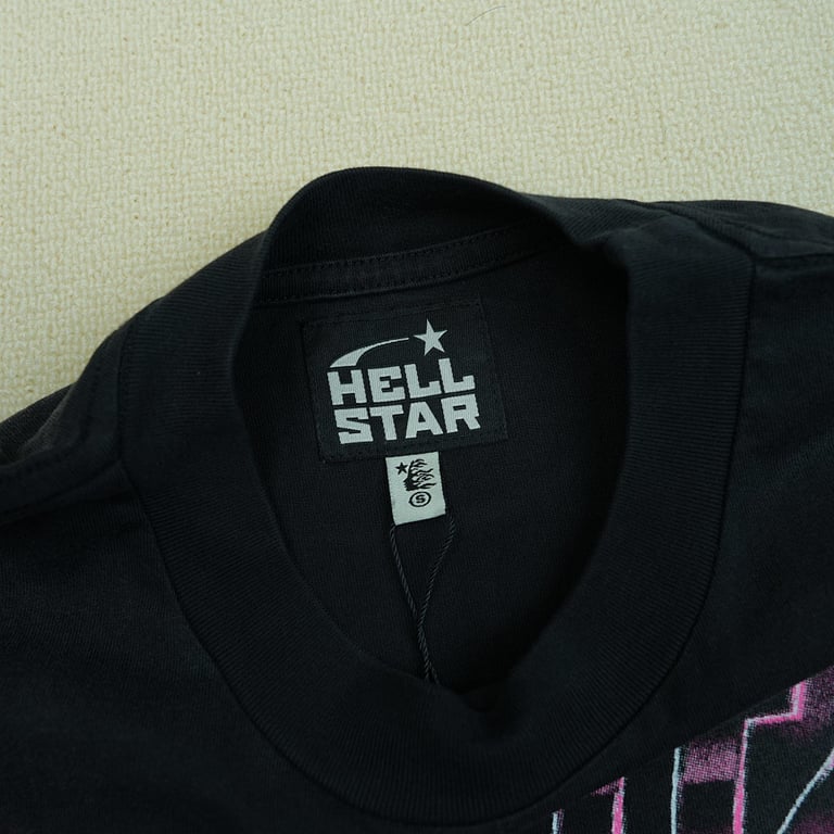 Hellstar The Future T-Shirt Black/Pink - 15