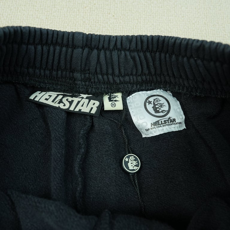 Hellstar Graphic Flame Shorts Black - 13