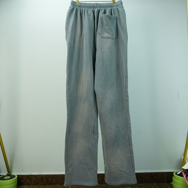 Hellstar Future Flames Sweatpants Grey/Green - 18