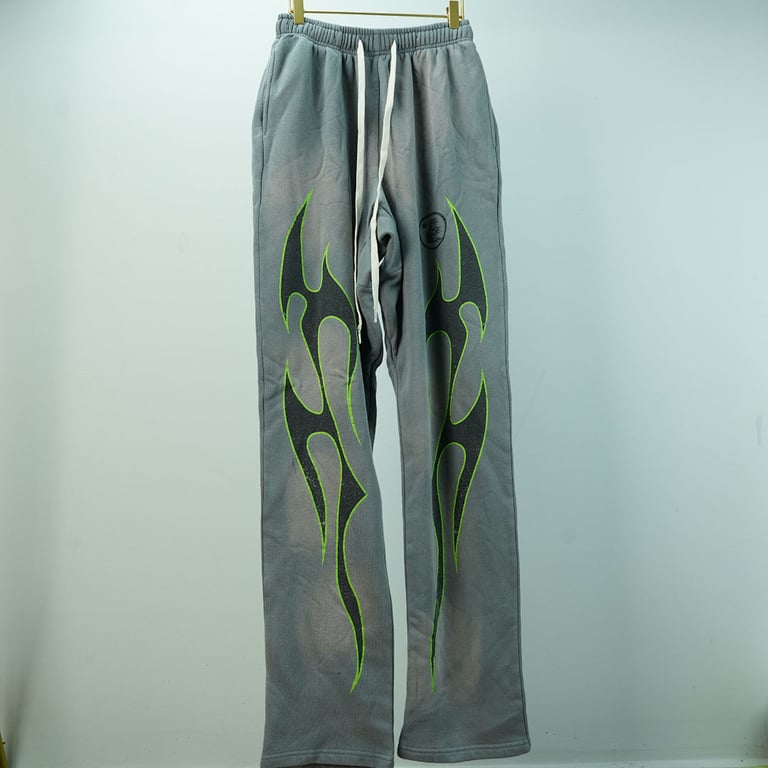Hellstar Future Flames Sweatpants Grey/Green - 22