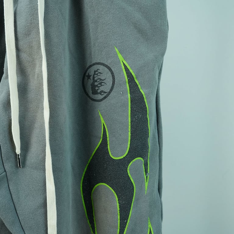 Hellstar Future Flames Sweatpants Grey/Green - 9