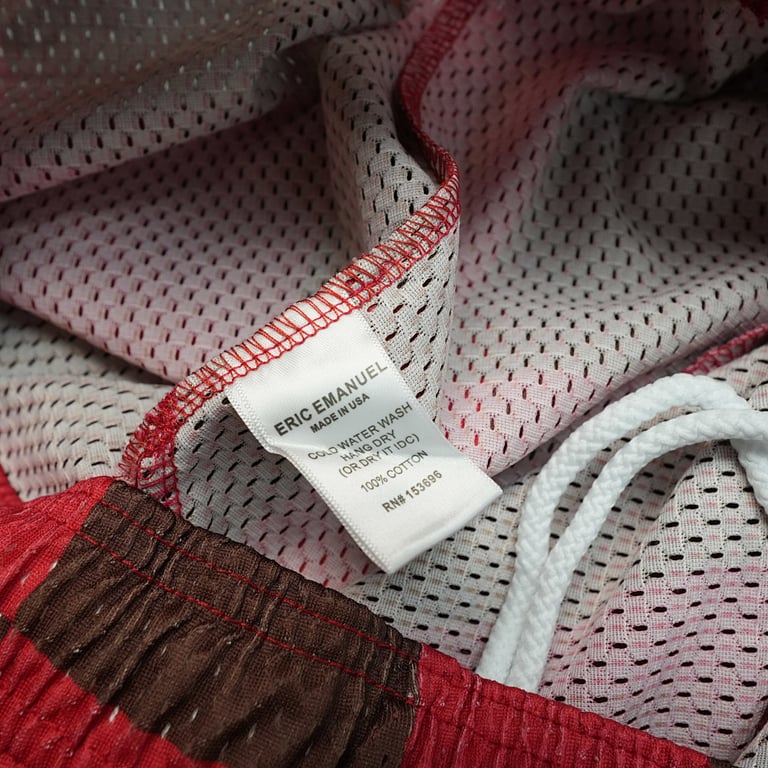 Eric Emanuel EE Basic Short Red Chocolate Wavy Flag - 7