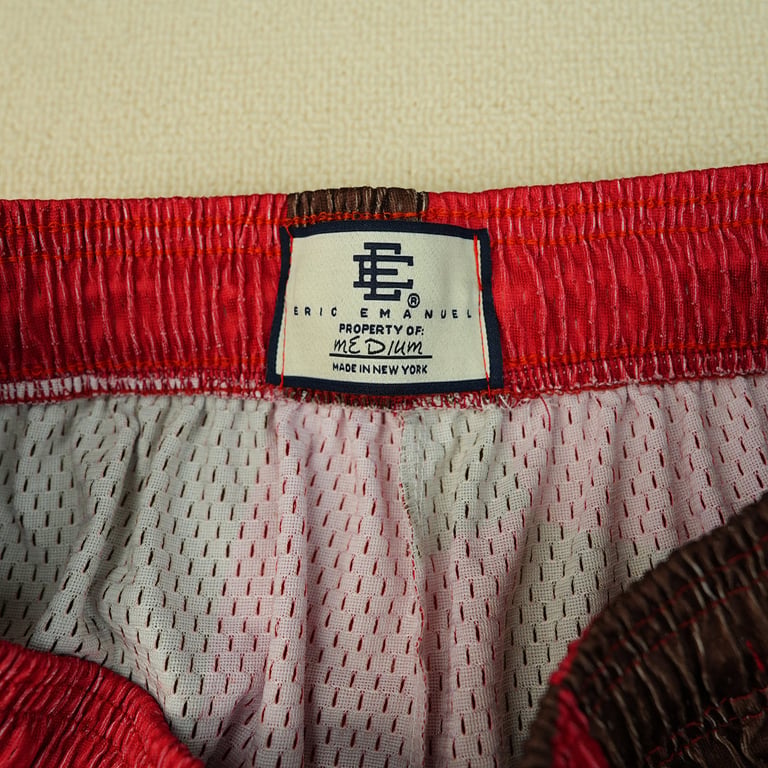 Eric Emanuel EE Basic Short Red Chocolate Wavy Flag - 12